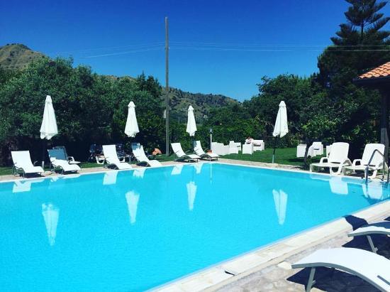 הוילה Motta Camastra Agriturismo Valle Alcantara מראה חיצוני תמונה